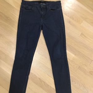 Joe’s skinny jeans size 29 dark wash